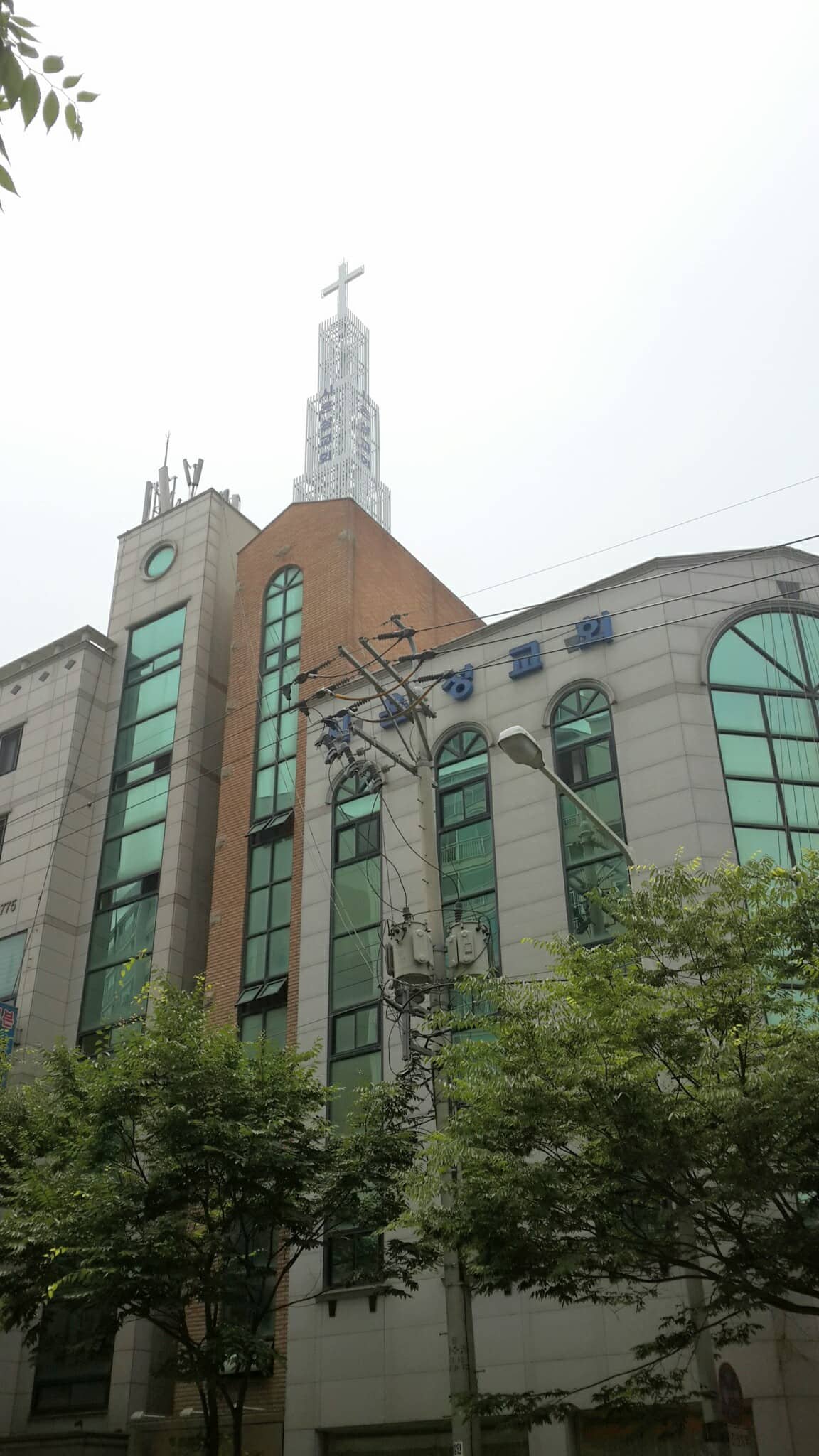 수원 시온성교회 파이프종탑 시공 사례