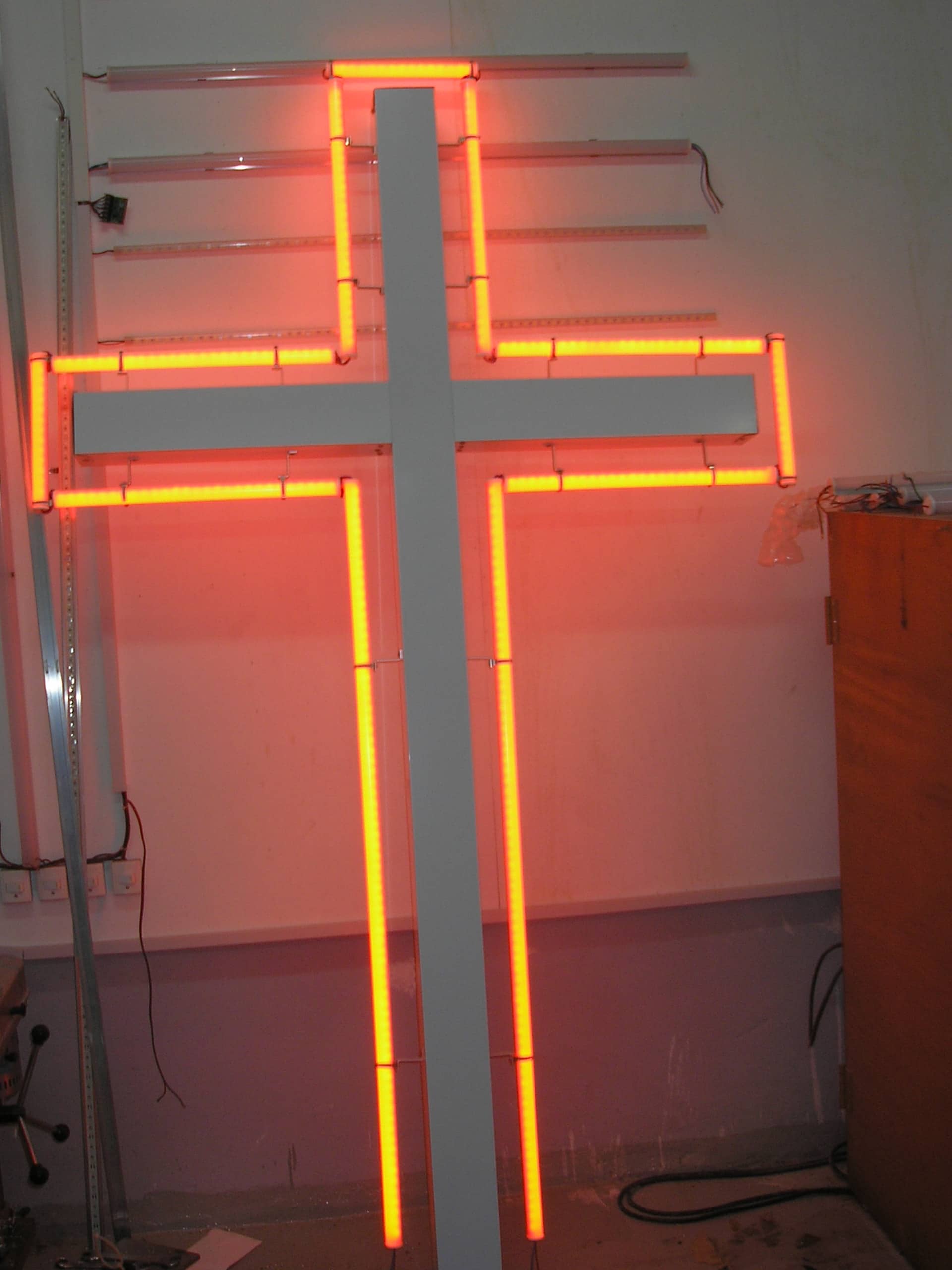 LED모듈바 견본 십자가 시공 사례
